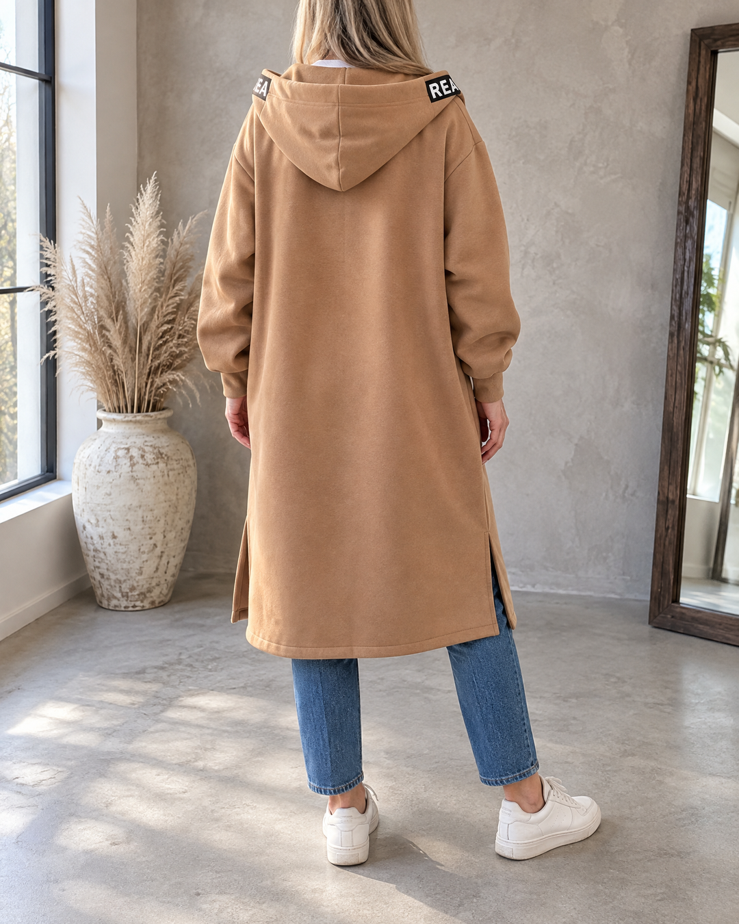 CAPPOTTO LUNGO CON CAPPUCCIO PER DONNE