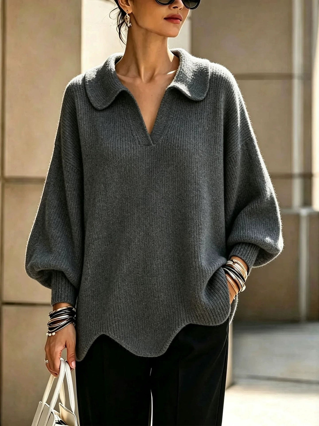 MAGLIONE DONNA ELEGANTE CON COLLO A V E MANICHE A LANERNA