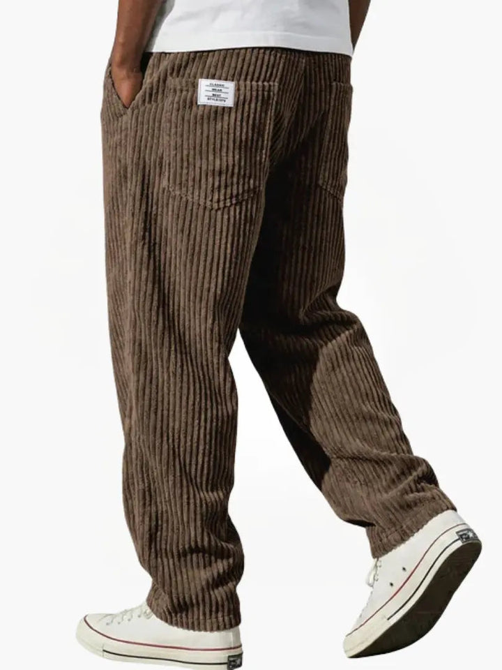 Pantalone Uomo Comodo dallo Stile Senza Tempo