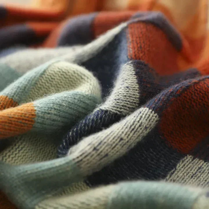 MAGLIONE ELEGANTE E SENZA TEMPO PER DONNE