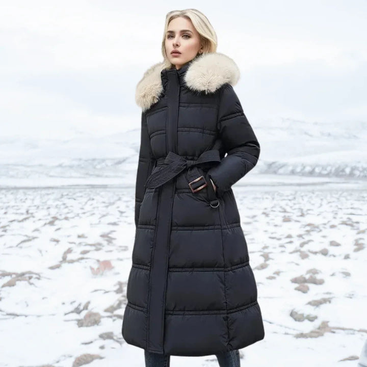 Parka invernale di design con cappuccio in pelliccia