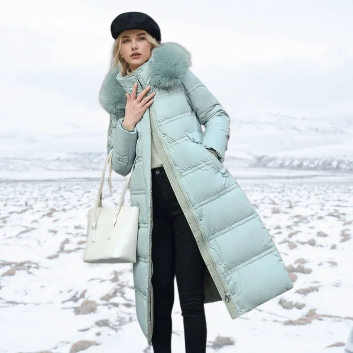 Parka invernale di design con cappuccio in pelliccia