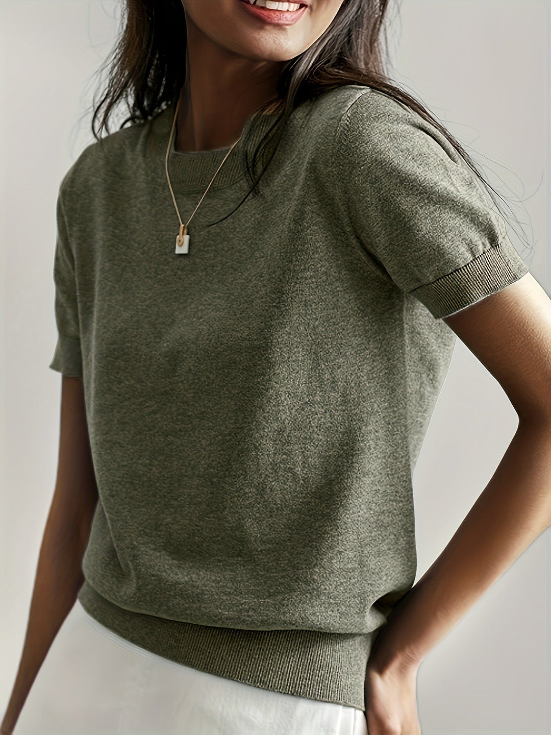 MAGLIONE ESTIVO A MANICHE CORTE PER DONNE