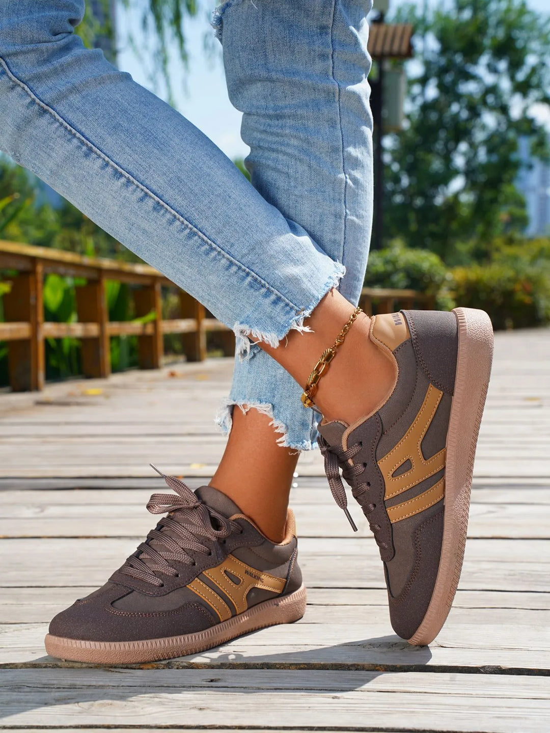 SCARPE SPORTIVE CLASSICHE DA DONNA