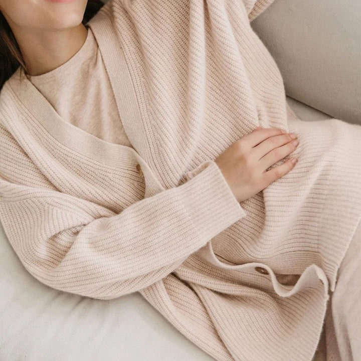 GILET A COLLO A V RIGATO PER DONNA