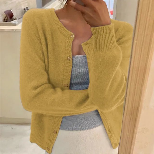 Cardigan da donna in maglia morbida con bottoni e scollo rotondo